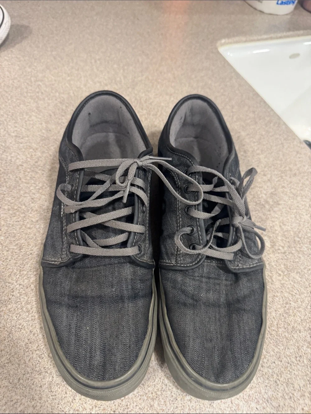 Vans Men's Low-Top Canvas Sneakers